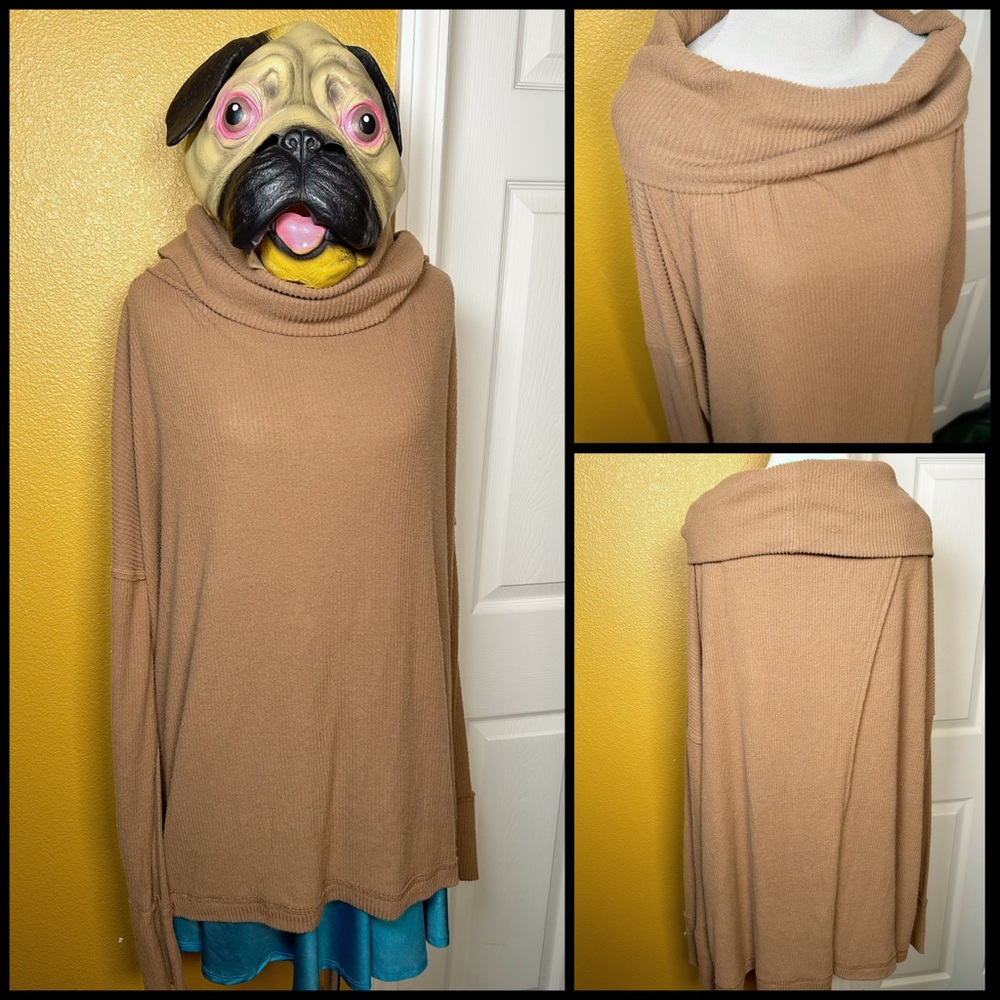 Coziest, WE THE FREE, oversized top!!
